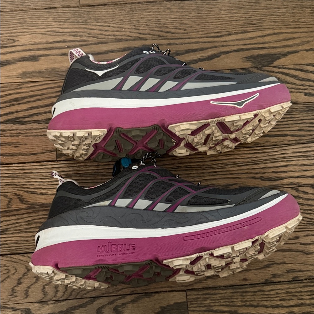 Hoka One One Hubble Women's Dark Gray and Pink Athletic-9 - Picture 3 of 11